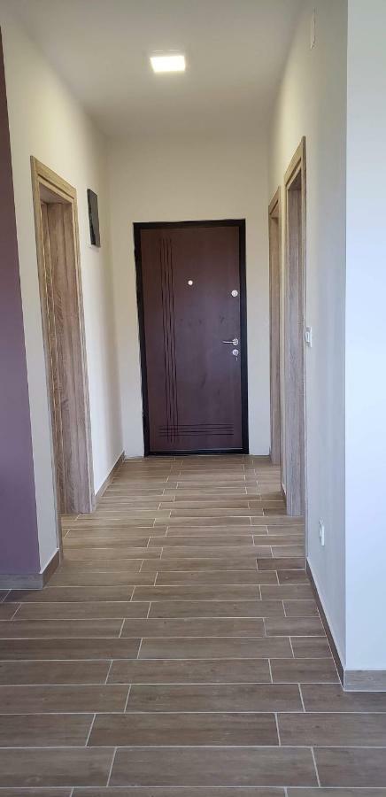 Apartmani Suncokreti - Sunflower Apartments Bar Ngoại thất bức ảnh
