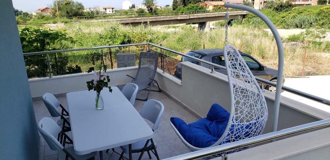 Apartmani Suncokreti - Sunflower Apartments Bar Ngoại thất bức ảnh